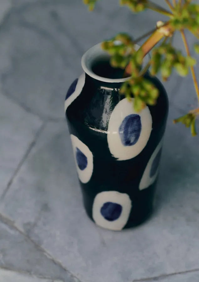 ali_hewson_cobalt_dash_vase_14.webp Decorative Pieces | Ceramics-TOAST Ali Hewson Cobalt Dash Vase Cobalt/Black