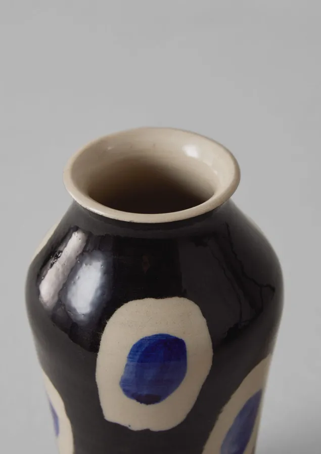 ali_hewson_cobalt_dash_vase_3-1.webp Decorative Pieces | Ceramics-TOAST Ali Hewson Cobalt Dash Vase Cobalt/Black
