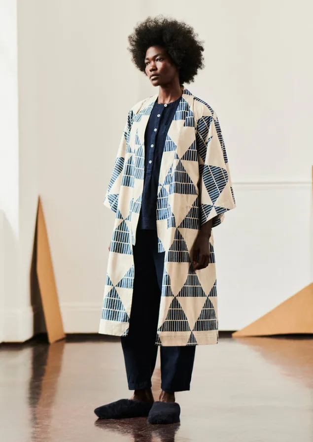 babbi_sheepskin_slippers_5.webp Slippers | Nightwear-TOAST Babbi Sheepskin Slippers Indigo