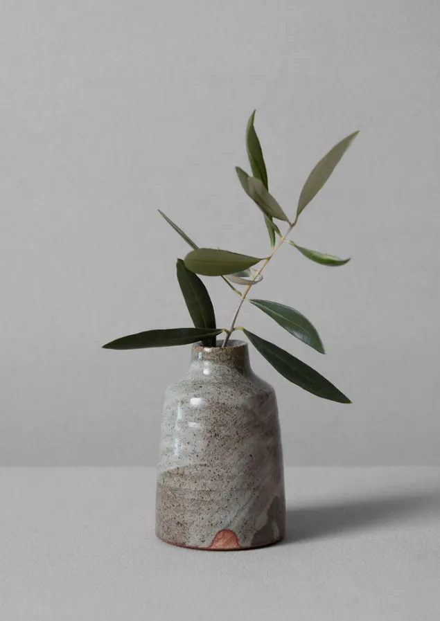 bert_jones_bottle_vase_8-1.webp Decorative Pieces | Ceramics-TOAST Bert Jones Bottle Vase SpeckledGrey