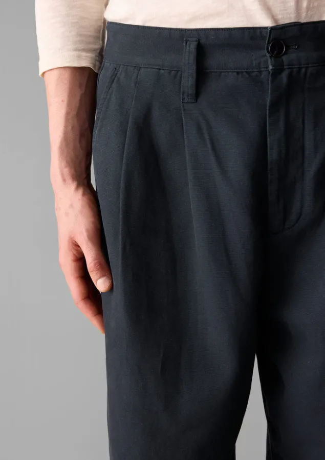 bill_cotton_wide_leg_trousers_4-3.webp Trousers-TOAST Bill Cotton Wide Leg Trousers DarkNavy