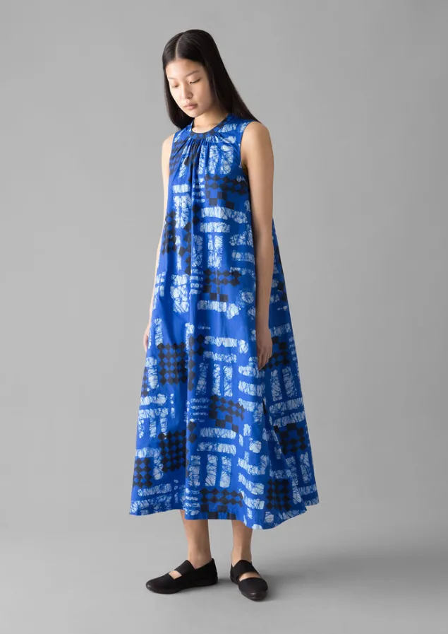 block_print_batik_poplin_dress_3.webp Dresses-TOAST Block Print Batik Poplin Dress AzuriteBlue