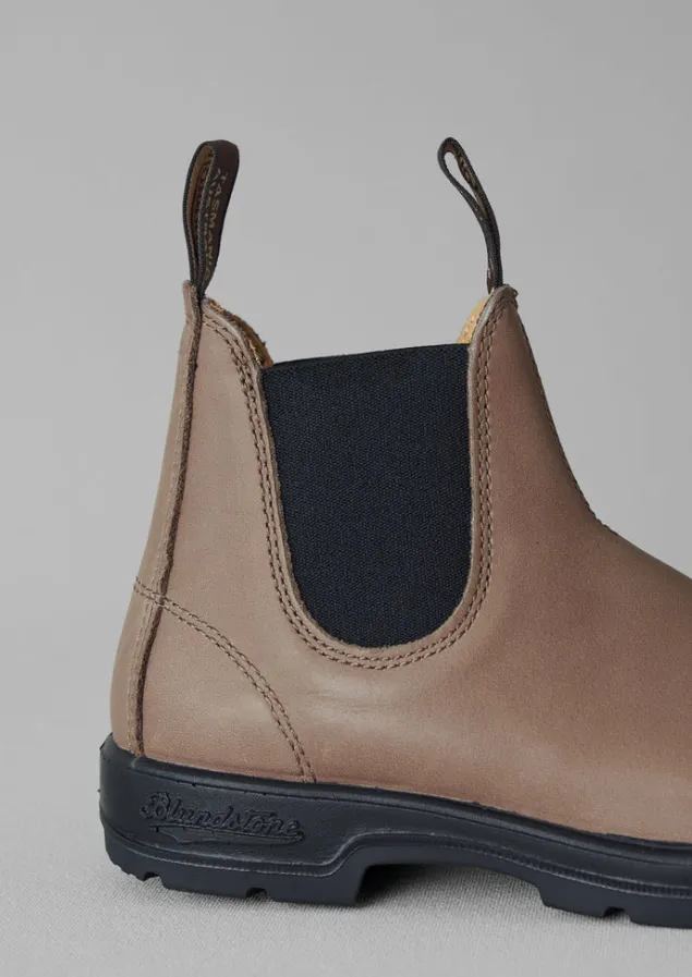 blundstone_chelsea_boots_2.webp Boots-TOAST Blundstone Chelsea Boots Taupe