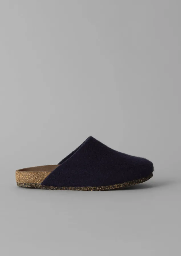 bosabo_felt_slippers_2-1.webp Slippers | Nightwear-TOAST Bosabo Felt Slippers Indigo