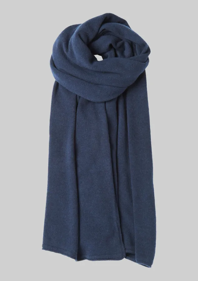cashmere_wool_wrap_scarf_3.webp Hats, Scarves & Gloves-TOAST Cashmere Wool Wrap Scarf Navy