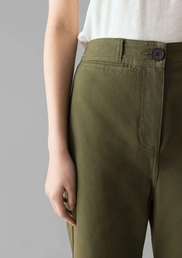 cotton_canvas_kick_flare_trousers_4.webp Trousers-TOAST Cotton Canvas Kick Flare Trousers Seaweed