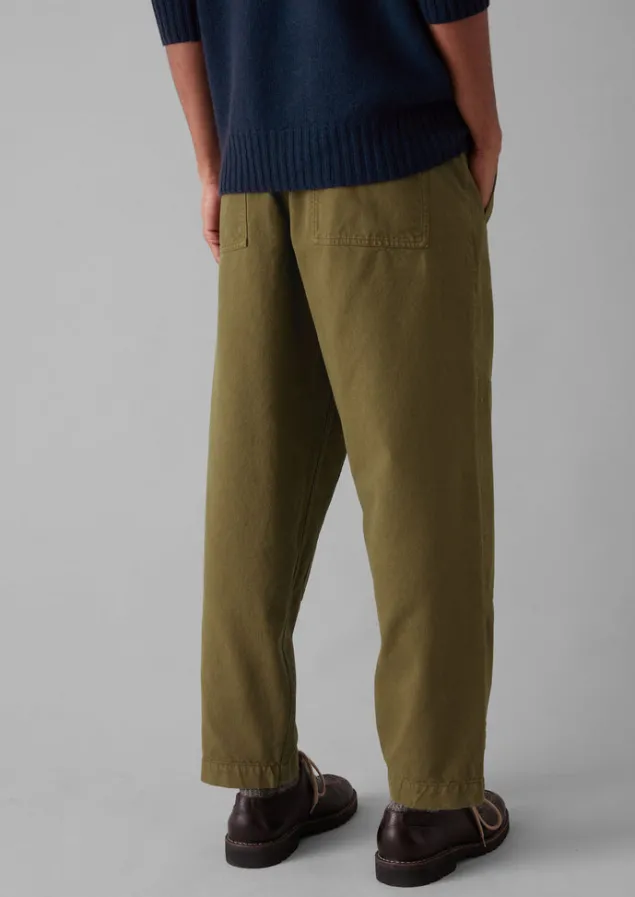 cotton_canvas_tapered_trousers_3.webp Trousers-TOAST Cotton Canvas Tapered Trousers WoodlandGreen