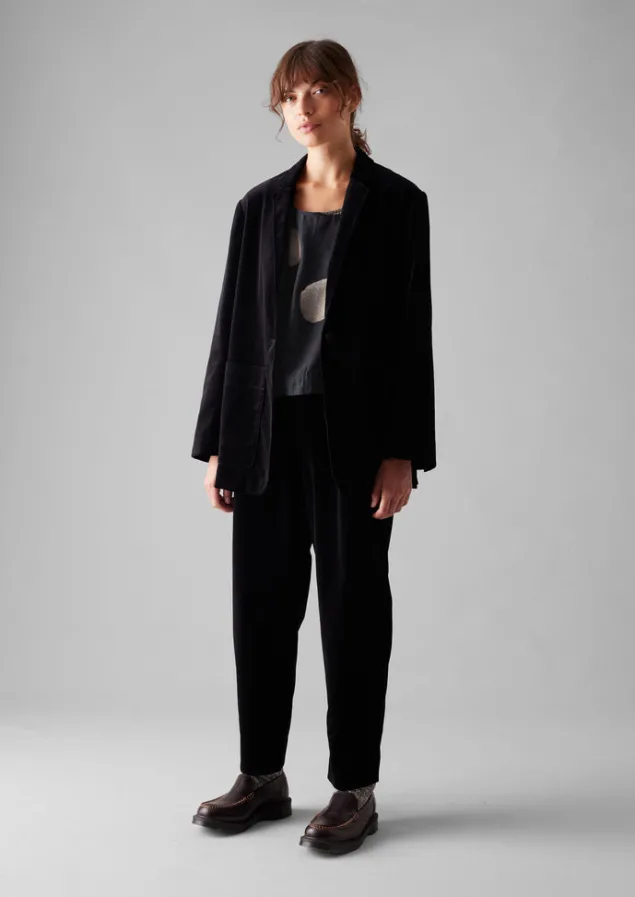 cotton_velvet_pleat_front_trousers_3.webp Velvet | Trousers-TOAST Cotton Velvet Pleat Front Trousers BrownSlate