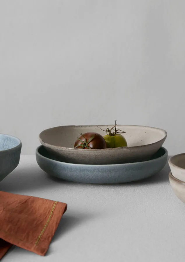 cove_stoneware_deep_plate_5.webp Ceramics-TOAST Cove Stoneware Deep Plate BlueGrey