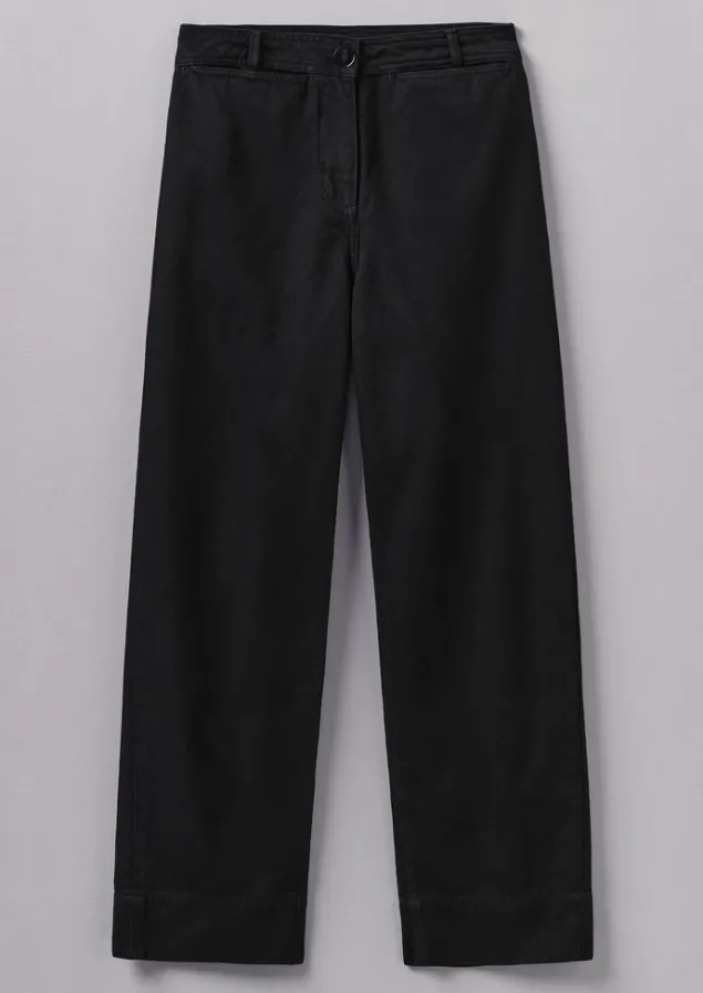 denim_straight_leg_trousers_5.webp Denim | Jeans-TOAST Denim Straight Leg Trousers Black