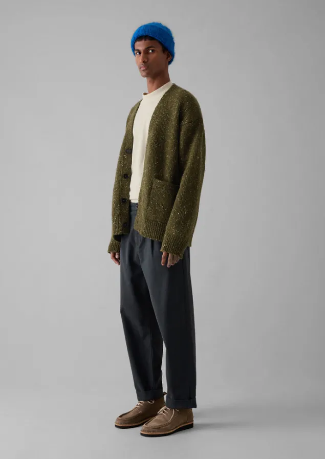 donegal_wool_vneck_cardigan_3.webp Knitwear-TOAST Donegal Wool V-Neck Cardigan Olive