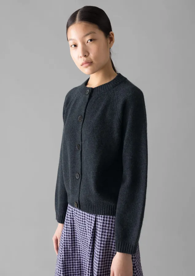 eden_wool_cashmere_raglan_cardigan_2-2.webp Cashmere | Knitwear-TOAST Eden Wool Cashmere Raglan Cardigan Charcoal
