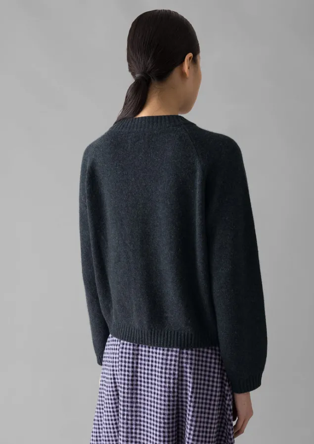 eden_wool_cashmere_raglan_cardigan_4-2.webp Cashmere | Knitwear-TOAST Eden Wool Cashmere Raglan Cardigan Charcoal