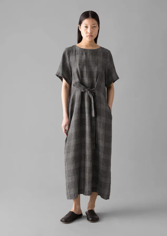 etched_check_linen_dress_11.webp Linen | Loungewear-TOAST Etched Check Linen Dress Slate