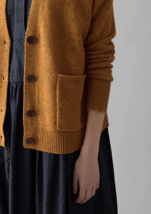 ffion_wool_cashmere_boxy_cardigan_2.webp Cashmere | Knitwear-TOAST Ffion Wool Cashmere Boxy Cardigan Turmeric