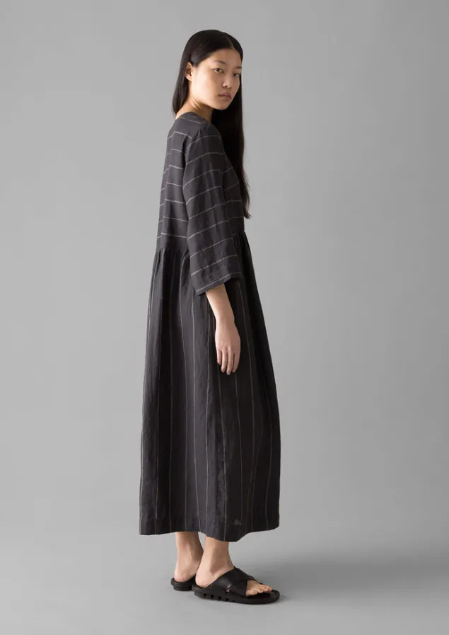 fine_stripe_linen_vneck_dress_3.webp Linen | Loungewear-TOAST Fine Stripe Linen V-Neck Dress Onyx