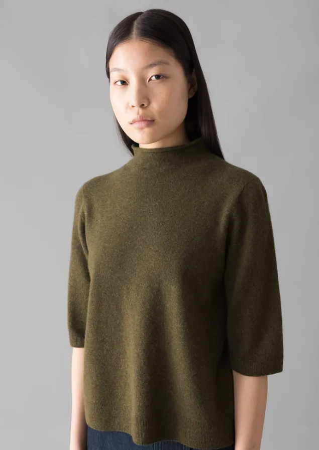 fine_wool_cashmere_half_sleeve_sweater_7-1.webp Cashmere | Knitwear-TOAST Fine Wool Cashmere Half Sleeve Sweater OliveMelange