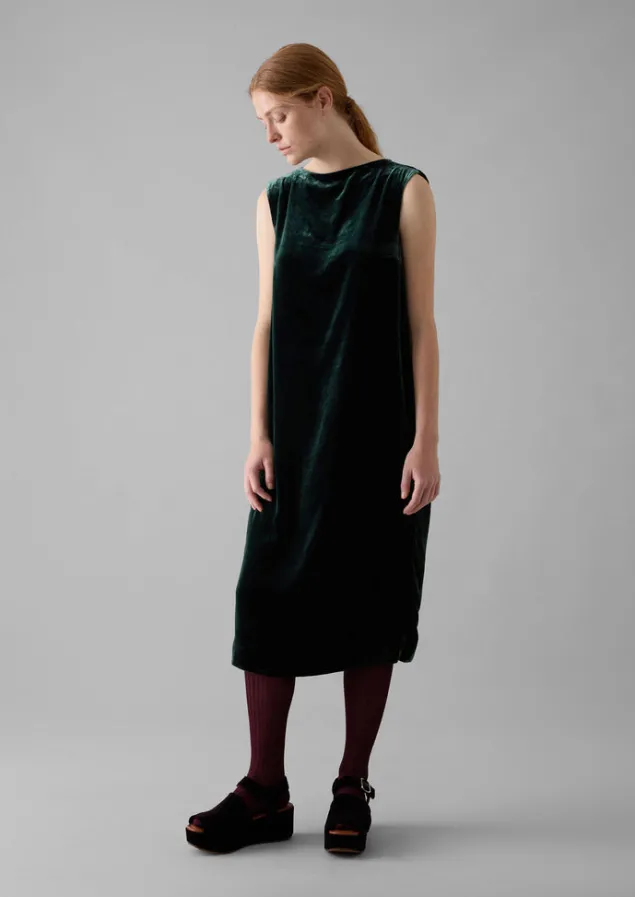fluid_silk_velvet_dress_5.webp Velvet | Dresses-TOAST Fluid Silk Velvet Dress Onyx