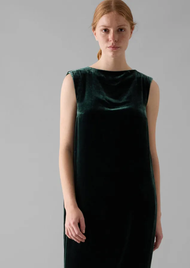 fluid_silk_velvet_dress_6.webp Velvet | Dresses-TOAST Fluid Silk Velvet Dress Onyx