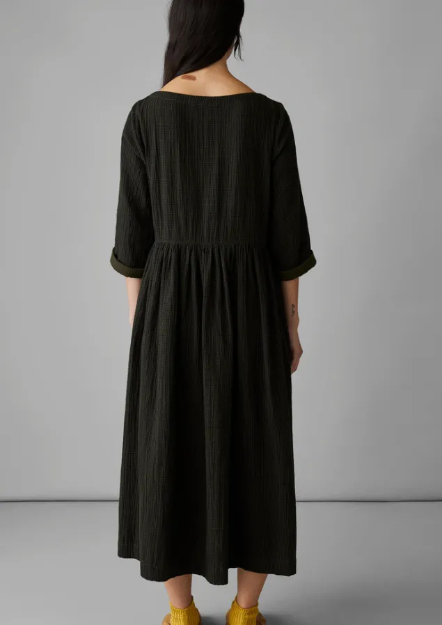 freya_crinkle_organic_cotton_dress_10.webp Loungewear | Dresses-TOAST Freya Crinkle Organic Cotton Dress DarkestOlive