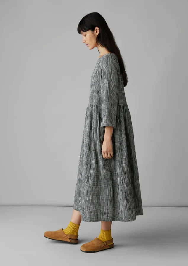 freya_gingham_crinkle_cotton_dress_3.webp Loungewear | Dresses-TOAST Freya Gingham Crinkle Cotton Dress Black/Ecru