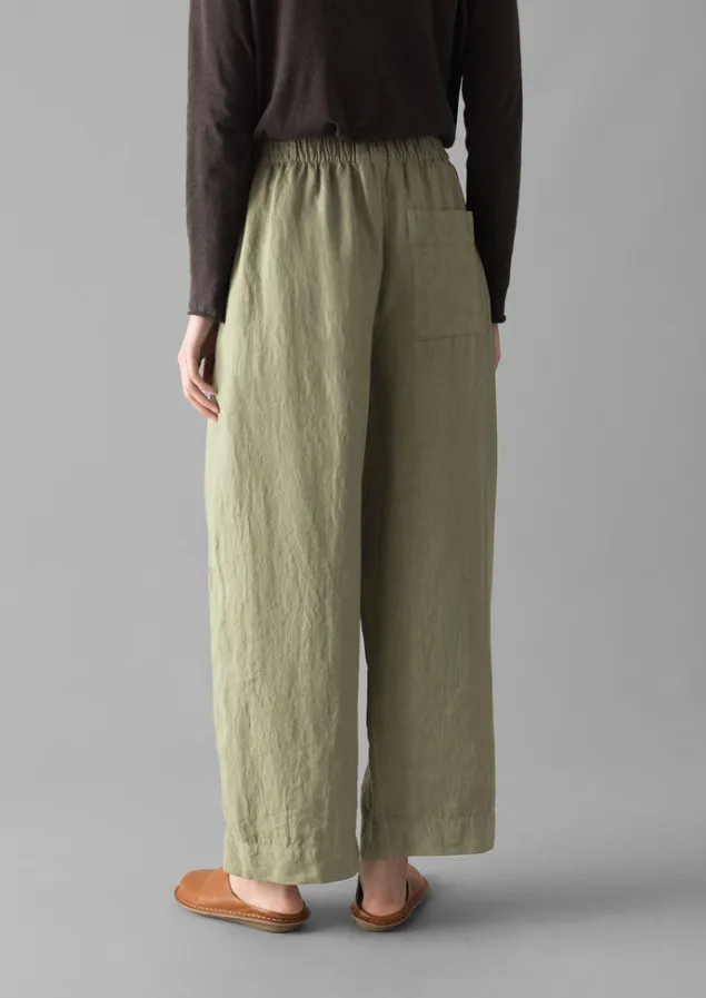 garment_dyed_linen_barrel_leg_trousers_16.webp Linen | Loungewear-TOAST Garment Dyed Linen Barrel Leg Trousers Salvia