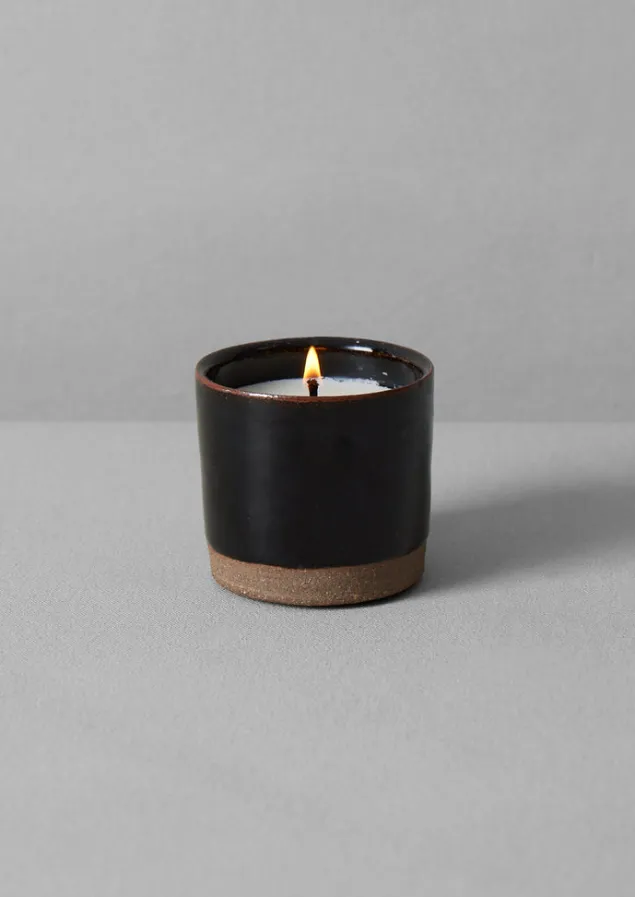 giant_fir_and_mountain_juniper_scented_candle_4.webp Candles & Holders-TOAST Giant Fir and Mountain Juniper Scented Candle GiantFiru0026MountainJuniper