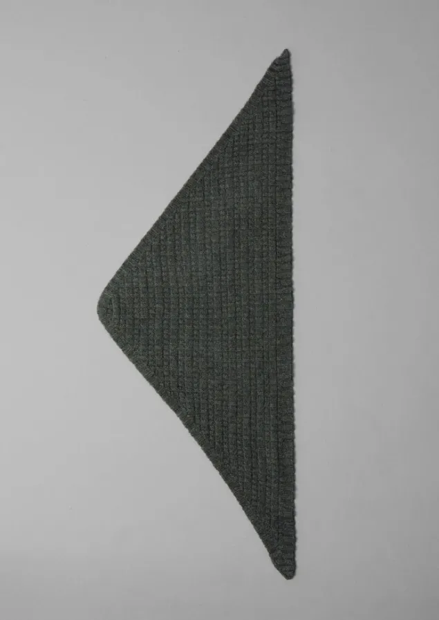 grid_stitched_knitted_bandana_8.webp Hats, Scarves & Gloves | Hats, Scarves & Gloves-TOAST Grid Stitched Knitted Bandana Seaweed