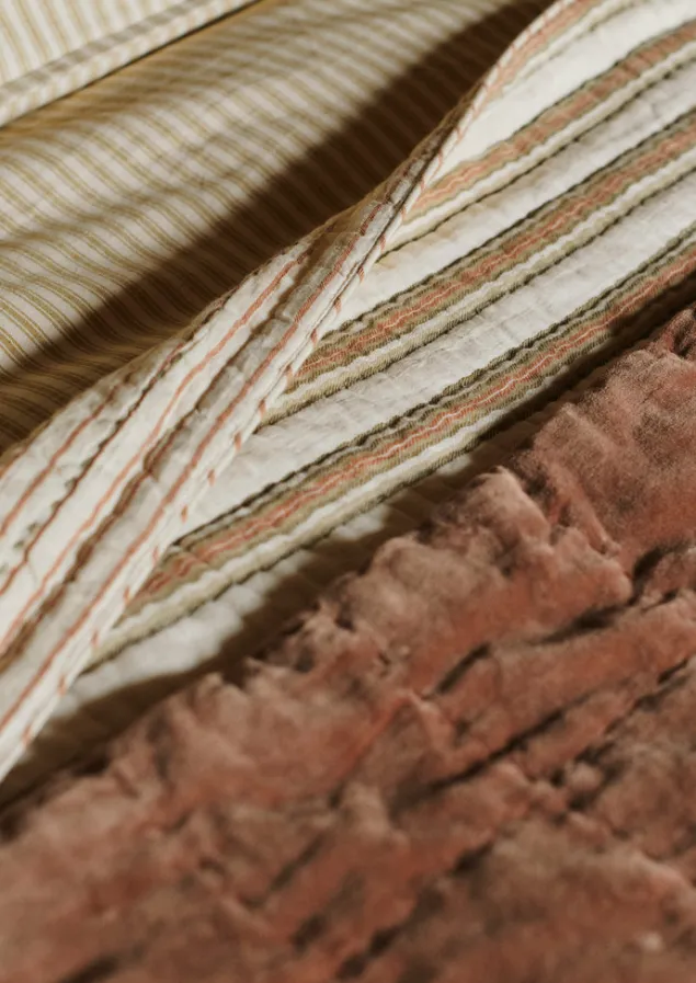 hand_stitched_organic_velvet_quilt_3-3.webp Textiles | Blankets & Throws-TOAST Hand Stitched Organic Velvet Quilt Dulse