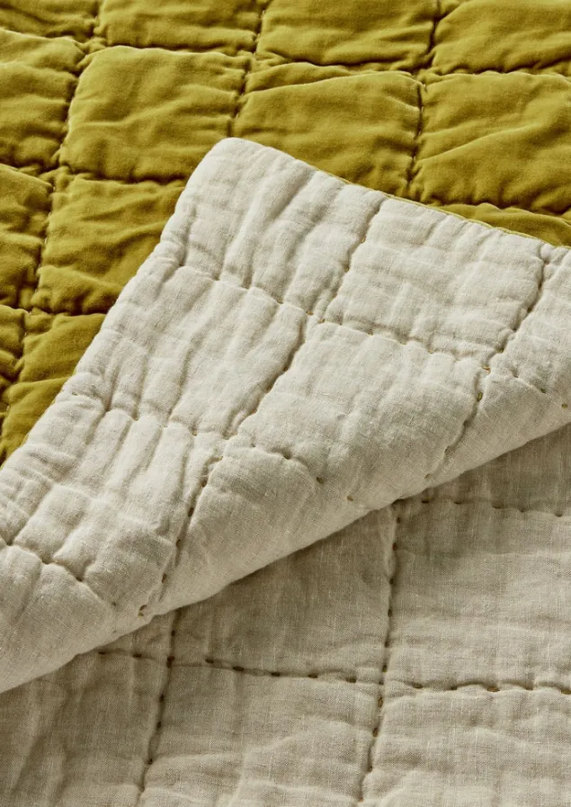 hand_stitched_organic_velvet_quilt_6.webp Textiles | Blankets & Throws-TOAST Hand Stitched Organic Velvet Quilt Pomelo