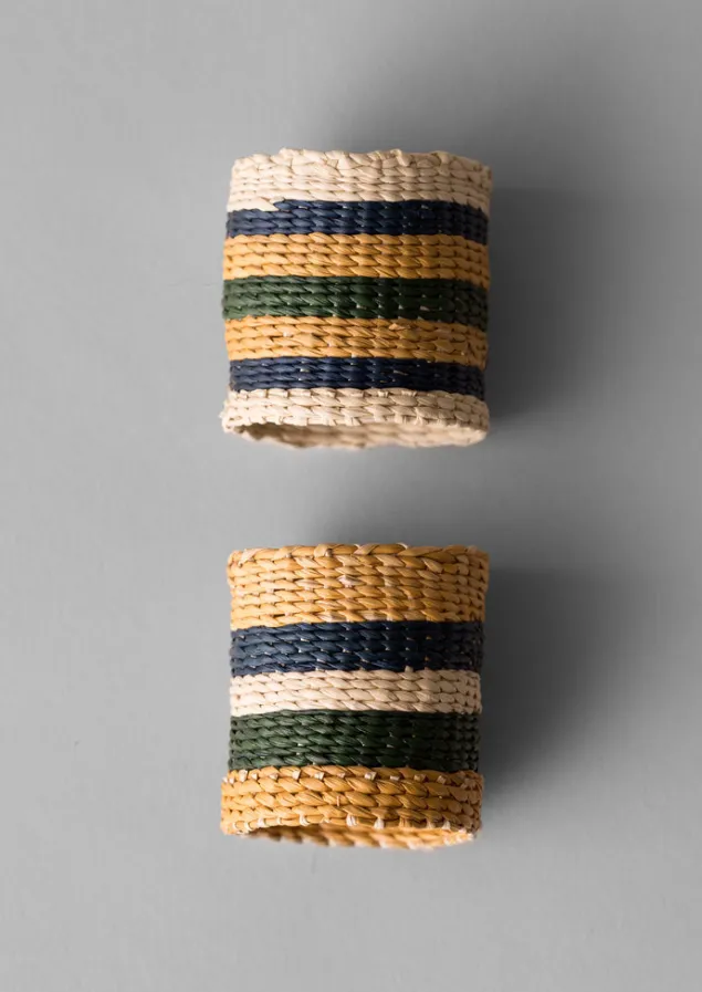 hand_woven_iraca_napkin_rings_12-1.webp Textiles | Kitchen-TOAST Hand Woven Iraca Napkin Rings Brick/Multi