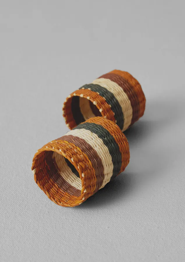 hand_woven_iraca_napkin_rings_8-2.webp Textiles | Kitchen-TOAST Hand Woven Iraca Napkin Rings Sand/Multi