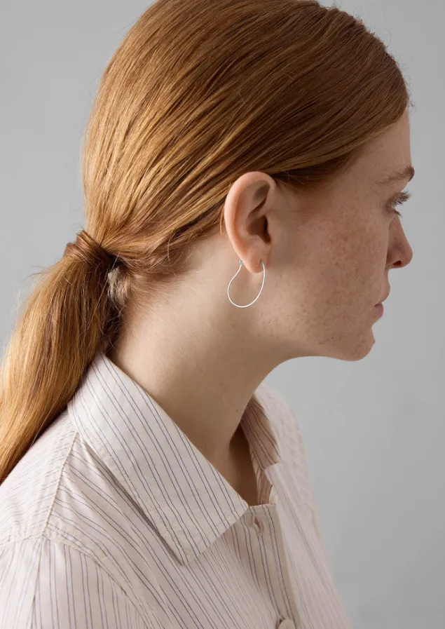 helena_rohner_organic_hoop_earrings_2.webp Jewellery-TOAST Helena Rohner Organic Hoop Earrings Silver