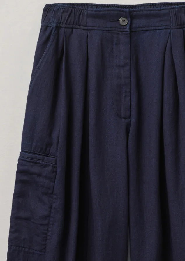 indigo_cotton_twill_wide_leg_trousers_5.webp Trousers-TOAST Cotton Twill Wide Leg Trousers Indigo