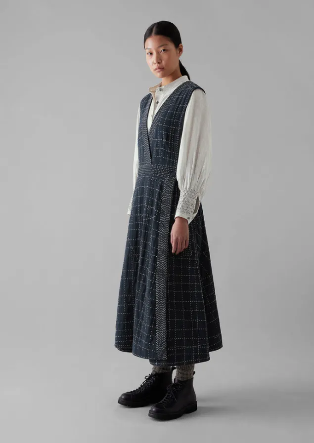 kantha_stitched_wrap_pinafore_dress_4.webp Dresses-TOAST Kantha Stitched Wrap Pinafore Dress Anthracite