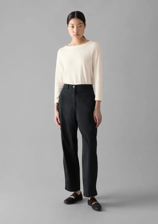 kathe_flat_front_cotton_twill_trousers_4.webp Trousers-TOAST Kathe Flat Front Cotton Twill Trousers SlateNavy