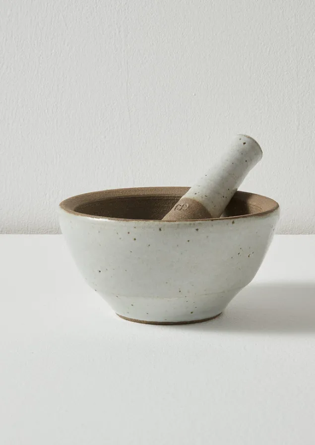 leach_pottery_pestle_and_mortar_2-1.webp Ceramics | Kitchen-TOAST Leach Pottery Pestle and Mortar Chalk