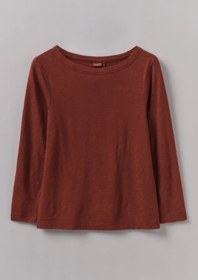 lia_garment_dyed_boat_neck_tee_4.webp Jersey | Tops & Tees-TOAST Lia Garment Dyed Boat Neck Tee BraeburnRed