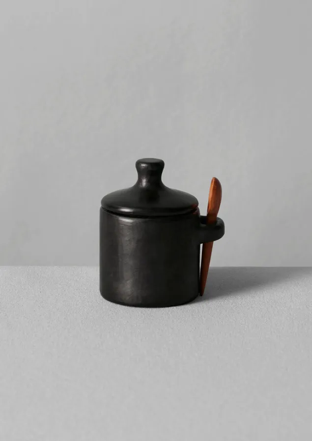 longpi_seasoning_pot_2.webp Ceramics | Kitchen-TOAST Longpi Seasoning Pot BlackClay