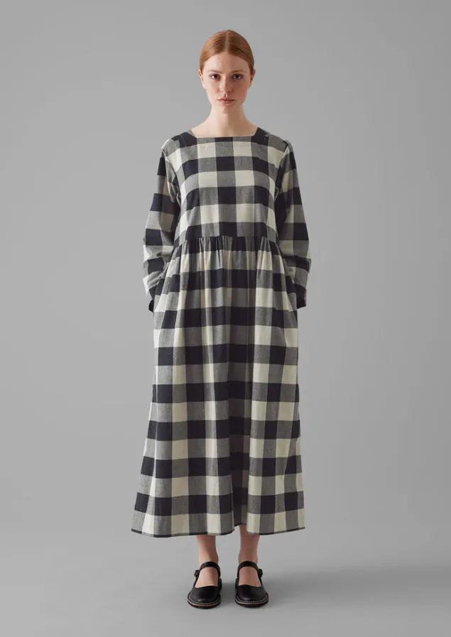 macro_gingham_cotton_cashmere_dress_2.webp Cashmere | Loungewear-TOAST Macro Gingham Cotton Cashmere Dress Onyx/Ecru