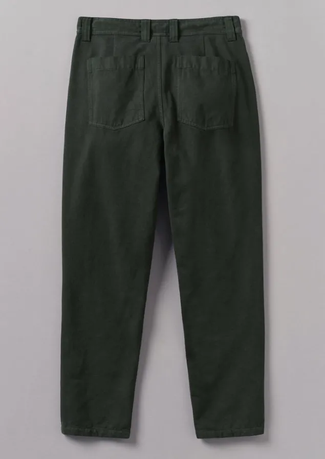norv_garment_dyed_tapered_trousers_3.webp Workwear | Trousers-TOAST Norv Garment Dyed Tapered Trousers DarkMineralGreen