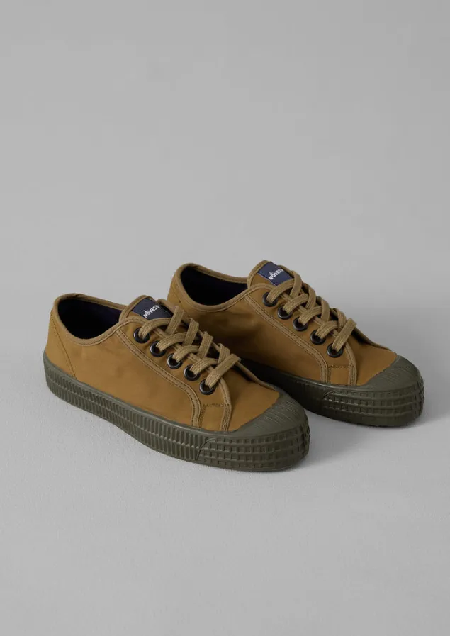 novesta_star_master_waxed_cotton_plimsolls_2-1.webp Trainers & Plimsolls-TOAST Novesta Star Master Waxed Cotton Plimsolls Bark