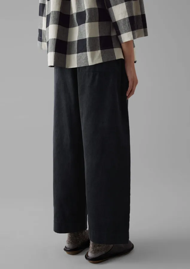 organic_cord_barrel_leg_trousers_10-2.webp Cord | Loungewear-TOAST Organic Cord Barrel Leg Trousers Charcoal