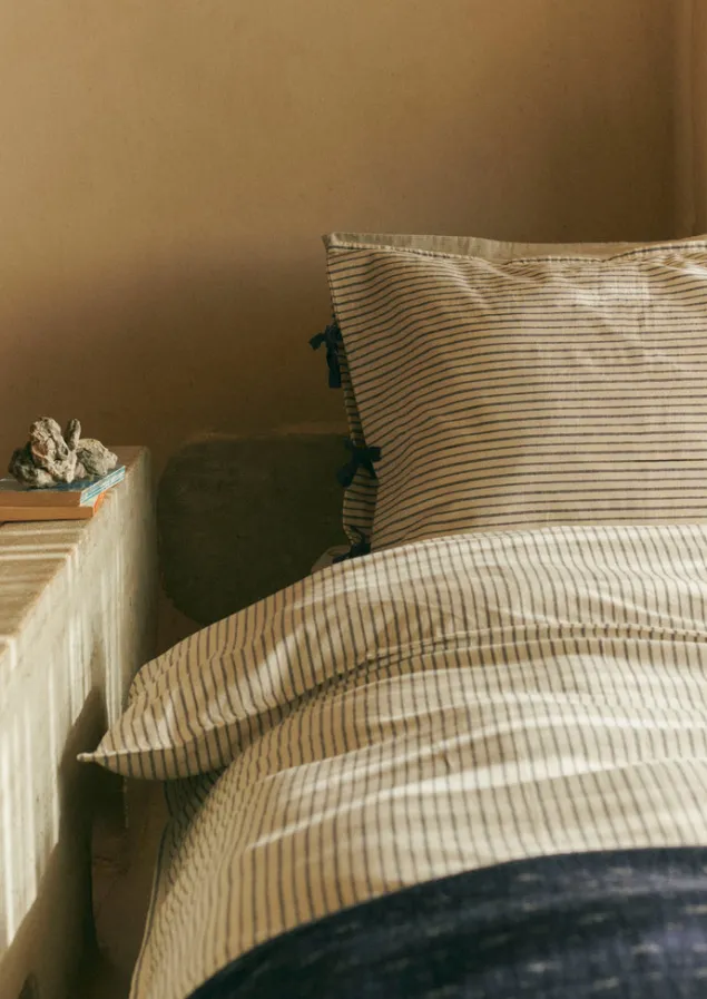 organic_cotton_pyjama_stripe_duvet_cover_5.webp Textiles | Bed Linen-TOAST Organic Cotton Pyjama Stripe Duvet Cover Navy/Ecru