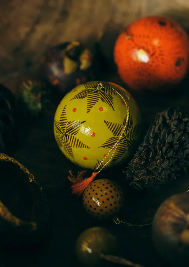 pointed_star_hand_painted_bauble_1.webp Christmas Decorations-TOAST Pointed Star Hand Painted Bauble Citrus