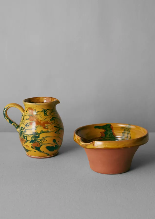 poterie_barbotine_marbled_pitcher_3.webp Ceramics-TOAST Poterie Barbotine Marbled Pitcher Honey
