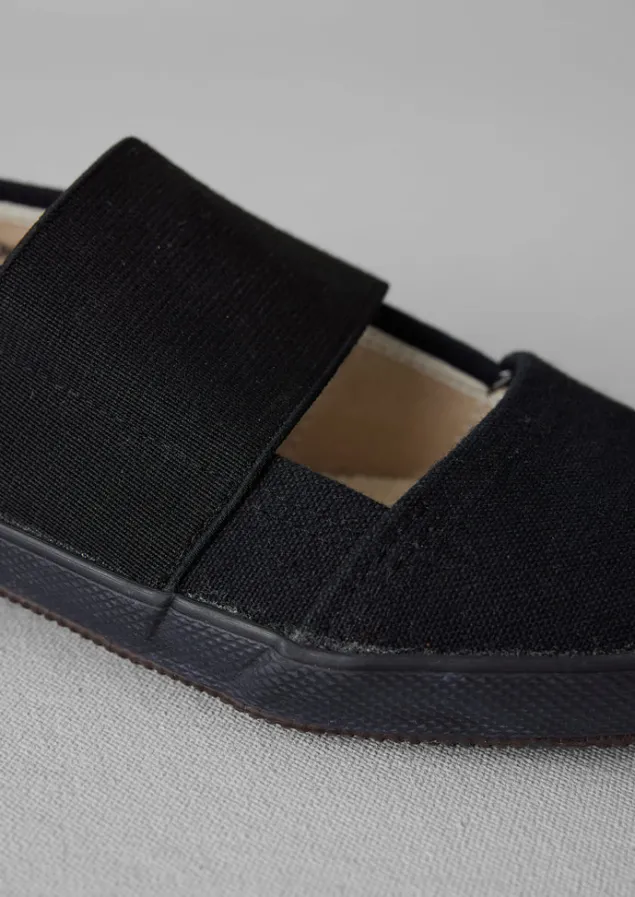 pras_canvas_pumps_2-1.webp Trainers & Plimsolls-TOAST Pras Canvas Pumps Black