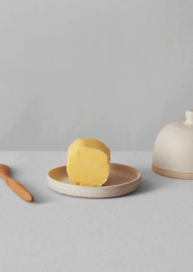 rebecca_williams_butter_dish_7.webp Ceramics | Kitchen-TOAST Rebecca Williams Butter Dish MatteWhite