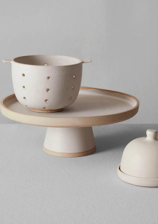 rebecca_williams_cake_stand_2.webp Ceramics-TOAST Rebecca Williams Cake Stand MatteWhite