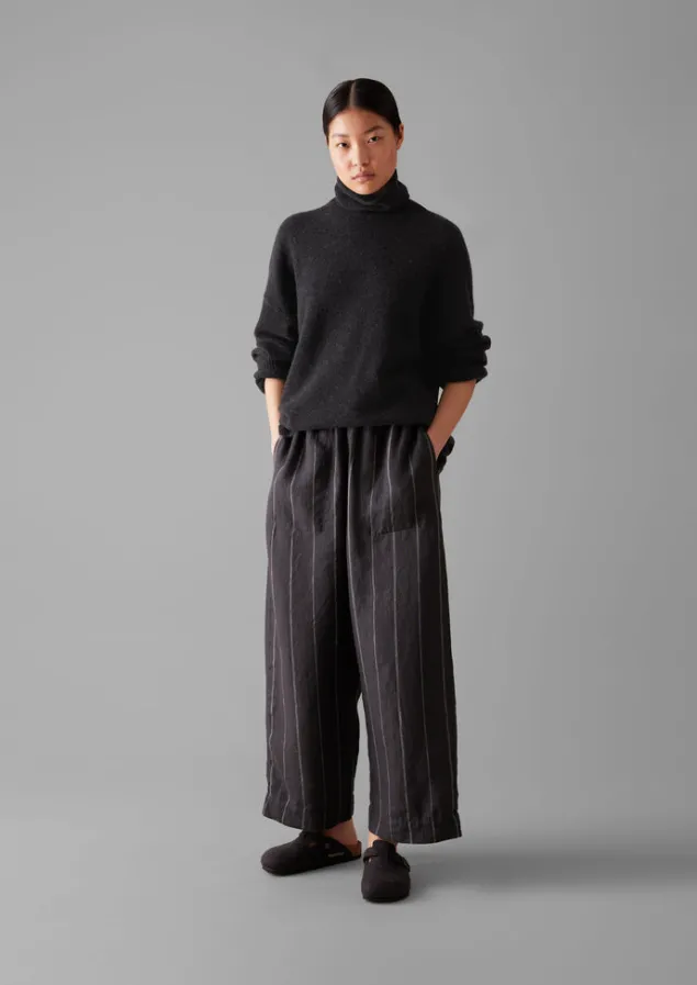 roll_neck_wool_cashmere_sweater_16-1.webp Cashmere | Loungewear-TOAST Roll Neck Wool Cashmere Sweater Charcoal